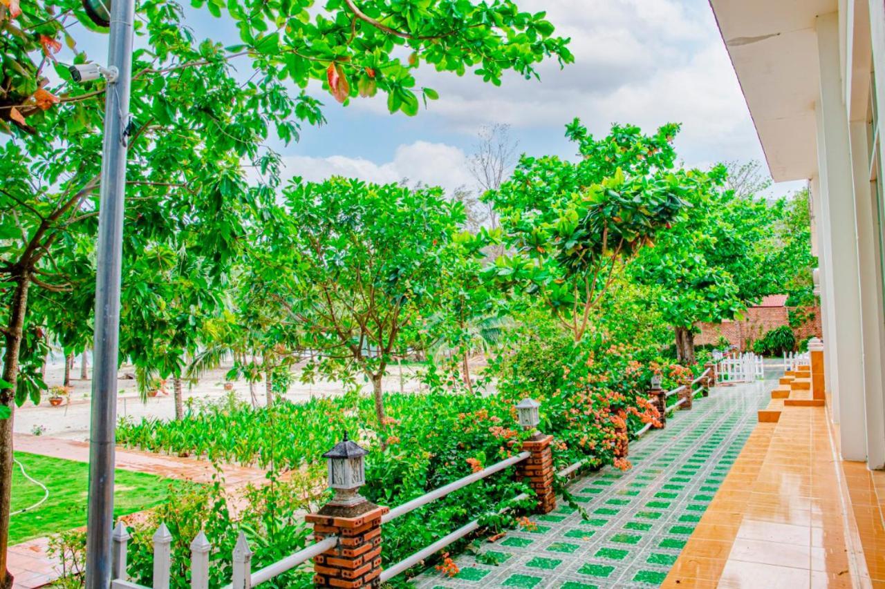 Thien Tan Hotel Chi Khu Co Ong Exteriör bild